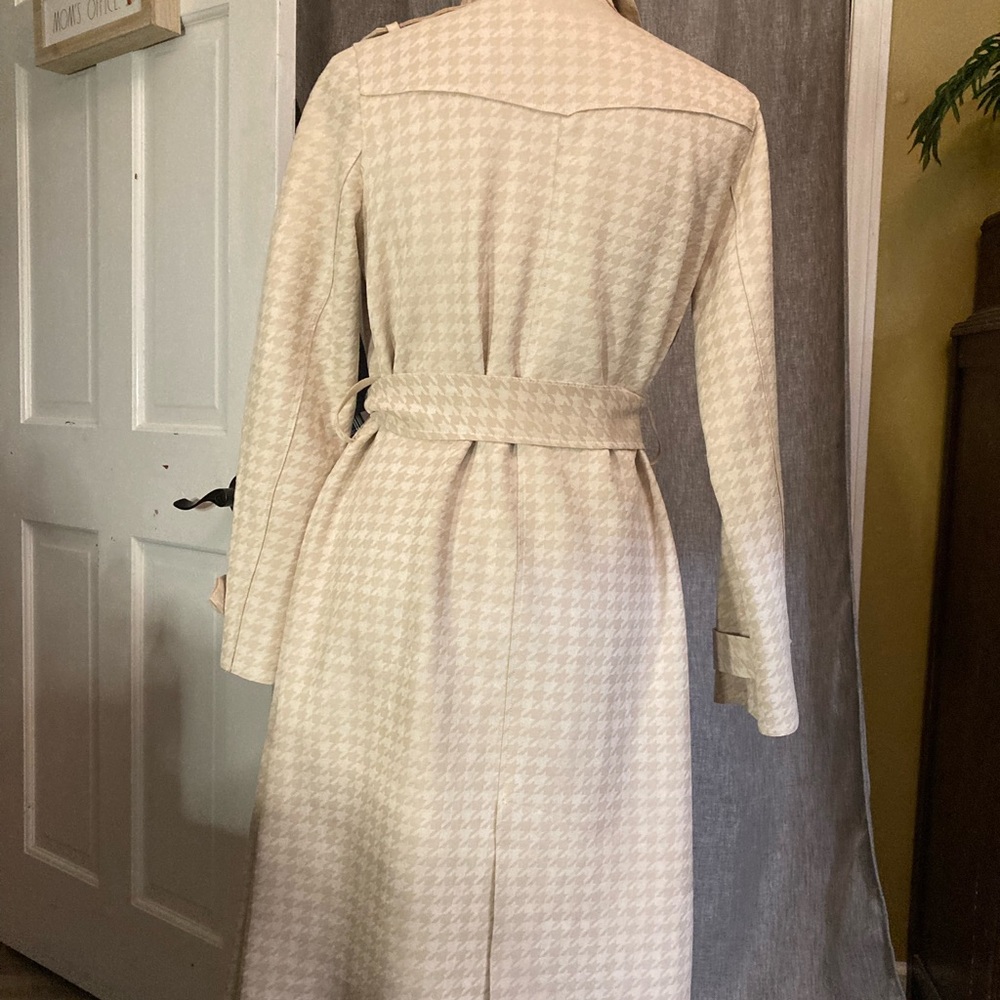 Trench coat